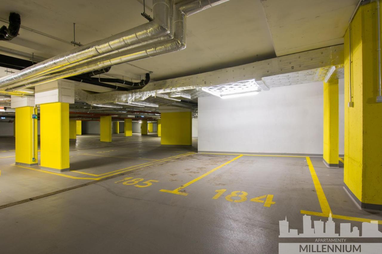 Millennium Awangarda Grey Apartment Варшава Екстериор снимка